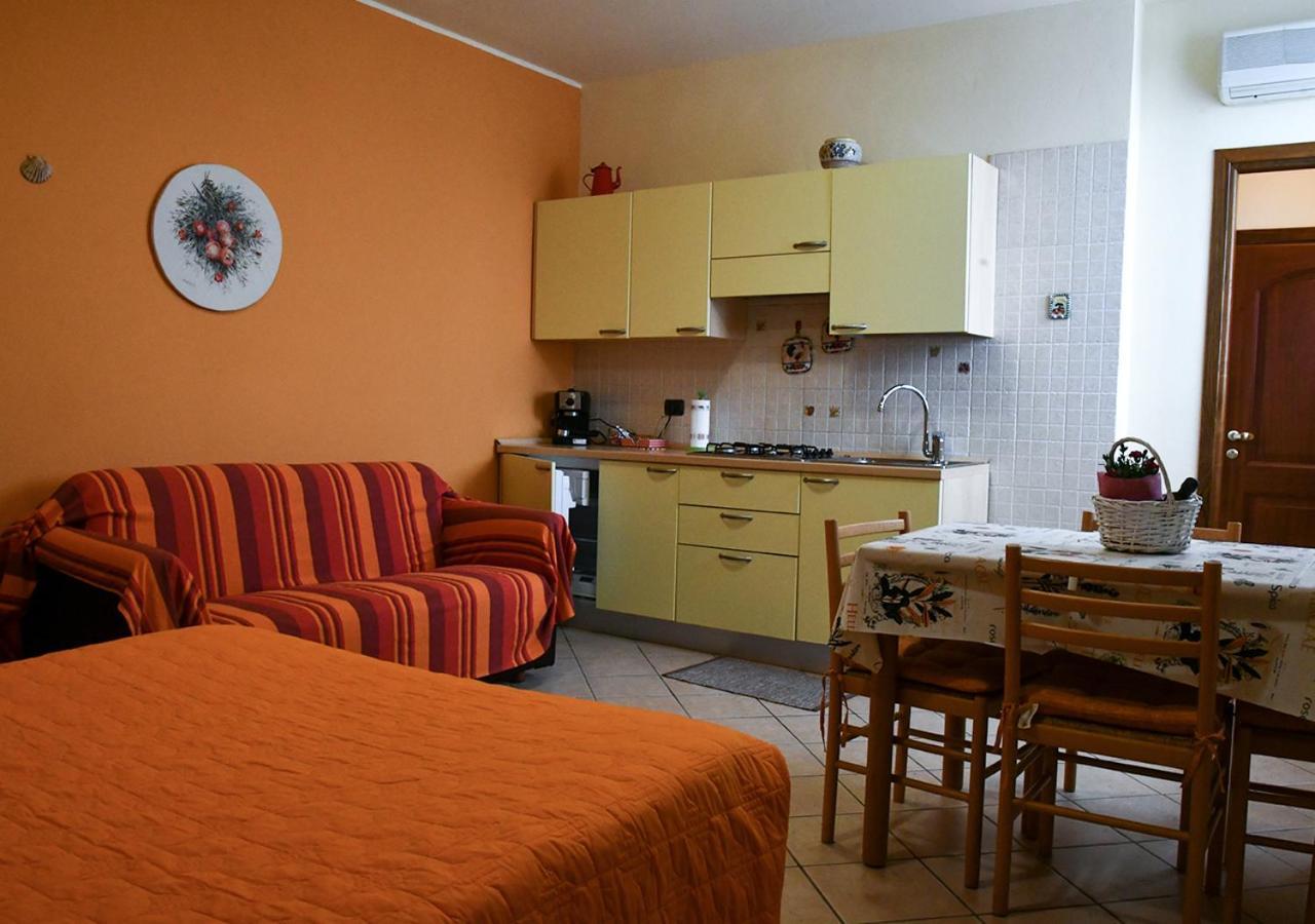 Gli Angeli Agriturismo Villa Cisano sul Neva Exterior foto